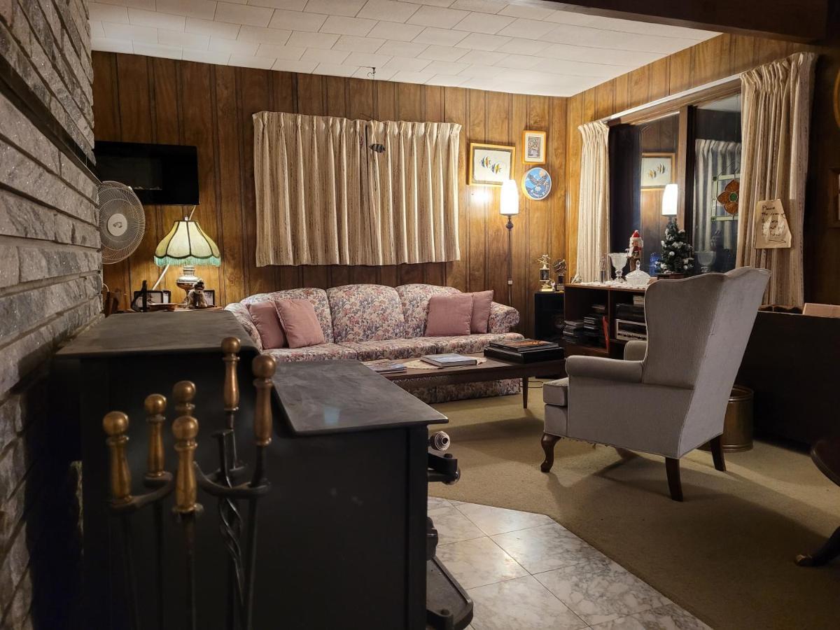 Bowering Lodge ブルー・マウンテンズ エクステリア 写真